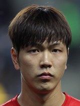 Foto de Kim Young-gwon - Jogador da Coreia do Sul na Copa do Mundo de 2018 na Rssia