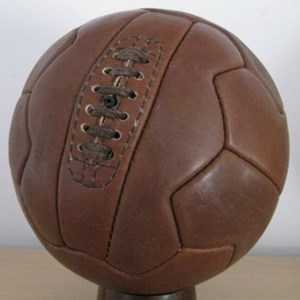 Federale 102 - Bola Oficial da Copa do Mundo de 1934 na Itália