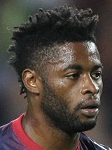 Fotos do Alex Song - Jogador de Camares na Copa do Mundo de 2014 no Brasil