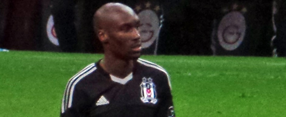 Atiba Hutchinson - Jogador da Seleo do Canad na Copa do Mundo de Futebol de 2022 no Catar (Qatar) - Foto: Ultraslansi