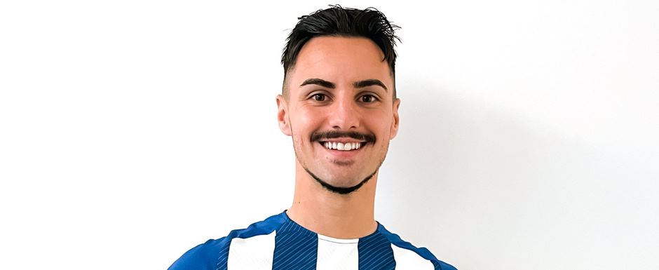 Stephen Eustquio - Jogador da Seleo do Canad na Copa do Mundo de Futebol de 2022 no Catar (Qatar) - Foto: FCPorto/Twitter