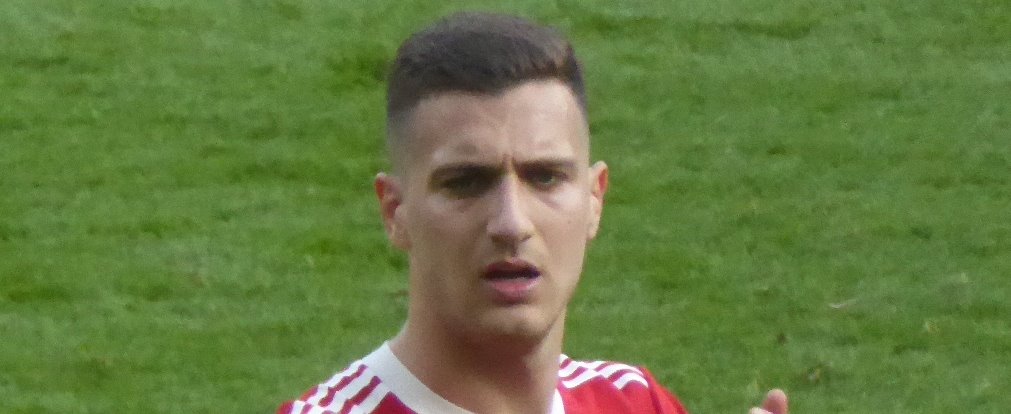 Diogo Dalot - Jogador da Seleo Portuguesa na Copa do Mundo de Futebol de 2022 no Catar (Qatar) - Foto: Ardfern