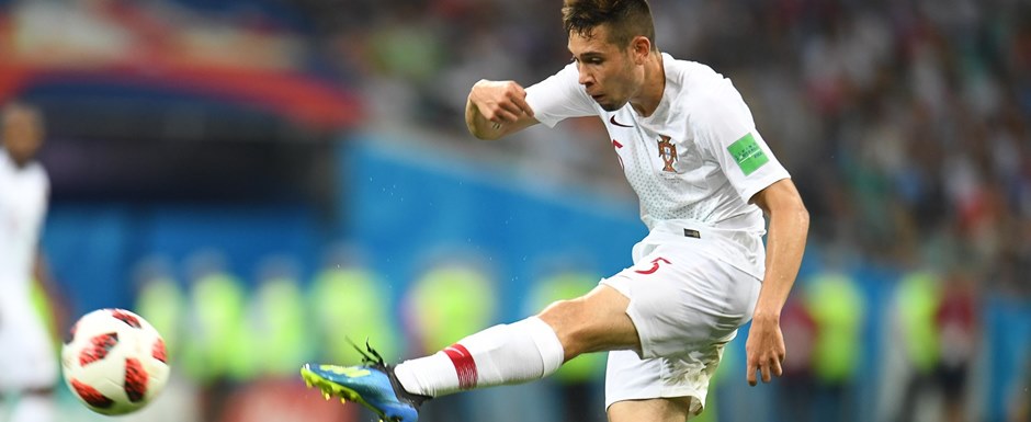 Raphal Guerreiro - Jogador da Seleo Portuguesa na Copa do Mundo de Futebol de 2022 no Catar (Qatar) - Foto: Anna Nassie