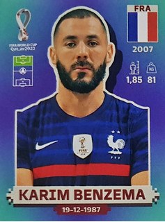 Figurinha de Karim Benzema - Jogador da Seleção Francesa na Copa do Mundo de Futebol de 2022 no Catar (Qatar) - Foto: Panini/Divulgação