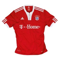 Uniforme 1 do Bayern München - Temporada 2009/2010