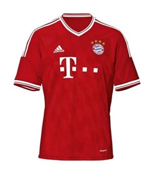 Uniforme 1 do Bayern München - Temporada 2013/2014