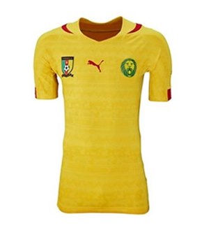 Uniforme 2 da Seleção de Camarões para a Copa do Mundo de 2014