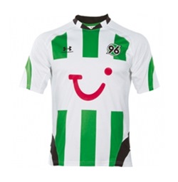 Uniforme 3 do Hannover 96 - Temporada 2010/2011