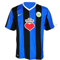 Uniforme 2 do VfL Wolfsburg - Temporada 2008/2009